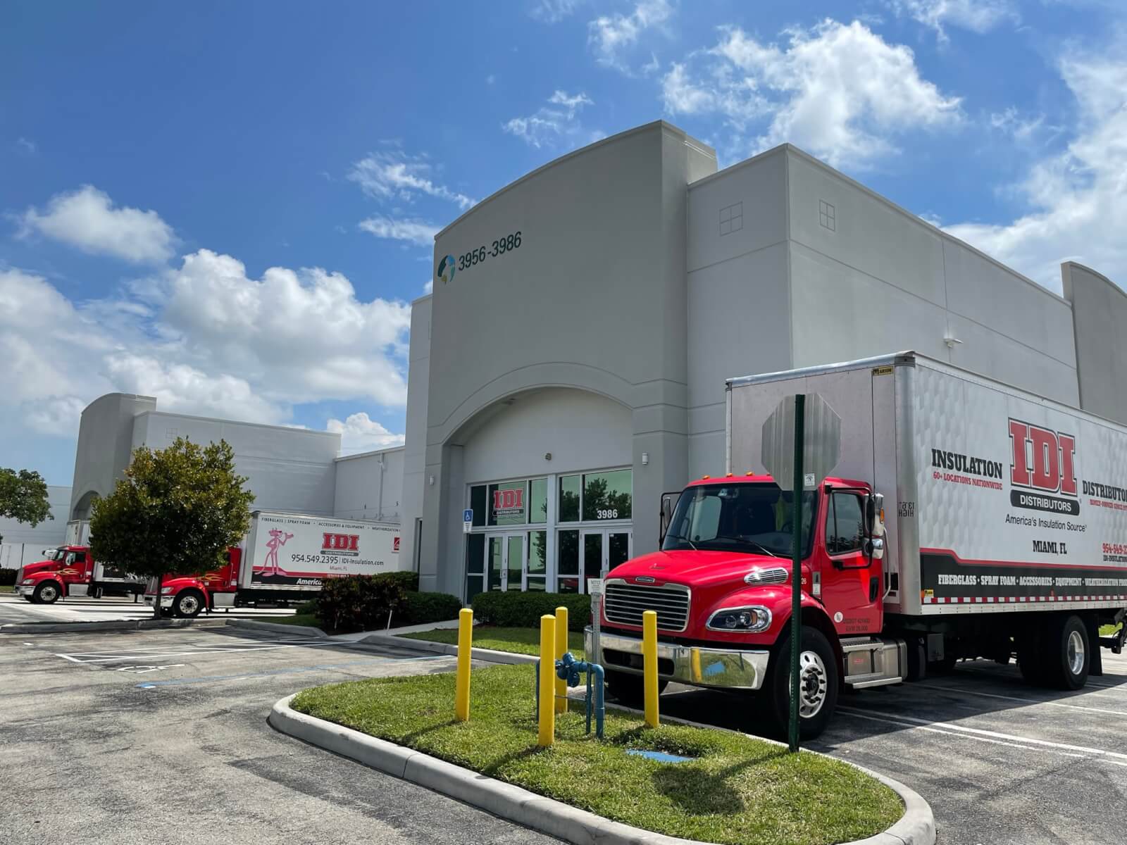 Wholesale accessories in miami florida deals