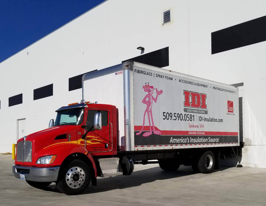 Spokane, WA IDI Distributors semi truck parked at loading bay